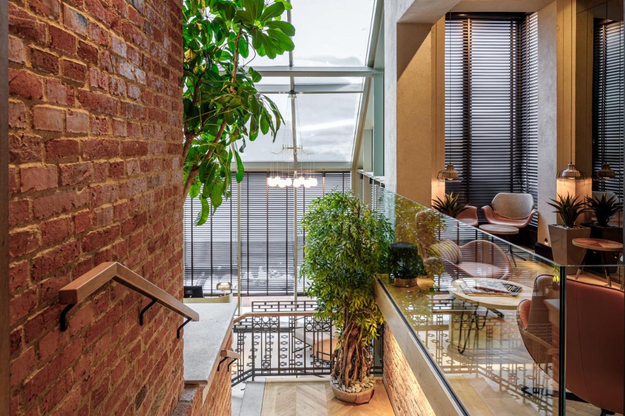 Schuster Boarding House Hotel 3*