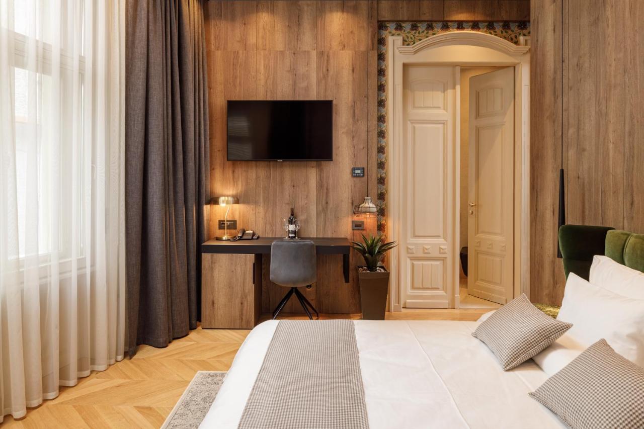 Hotel Schuster Boarding House