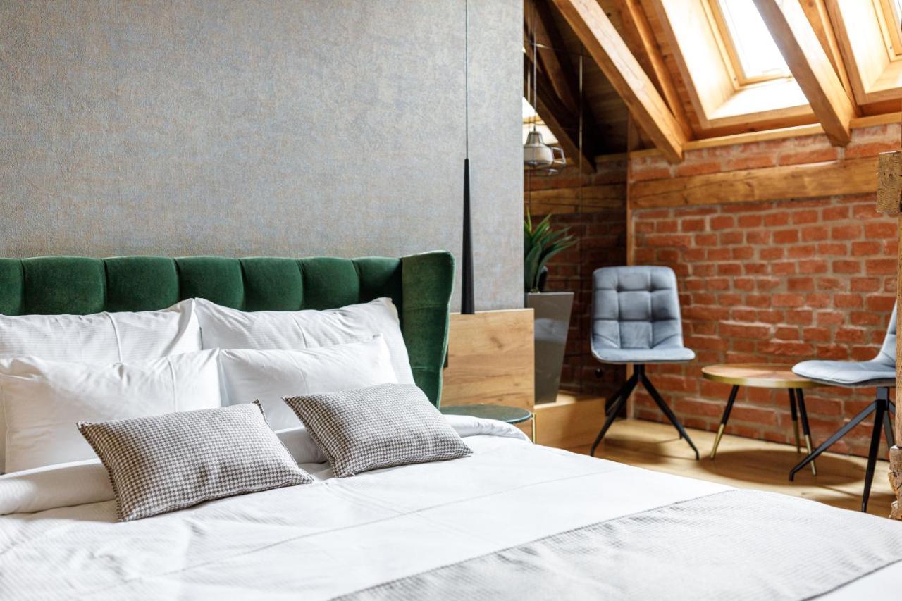 Schuster Boarding House Brasov