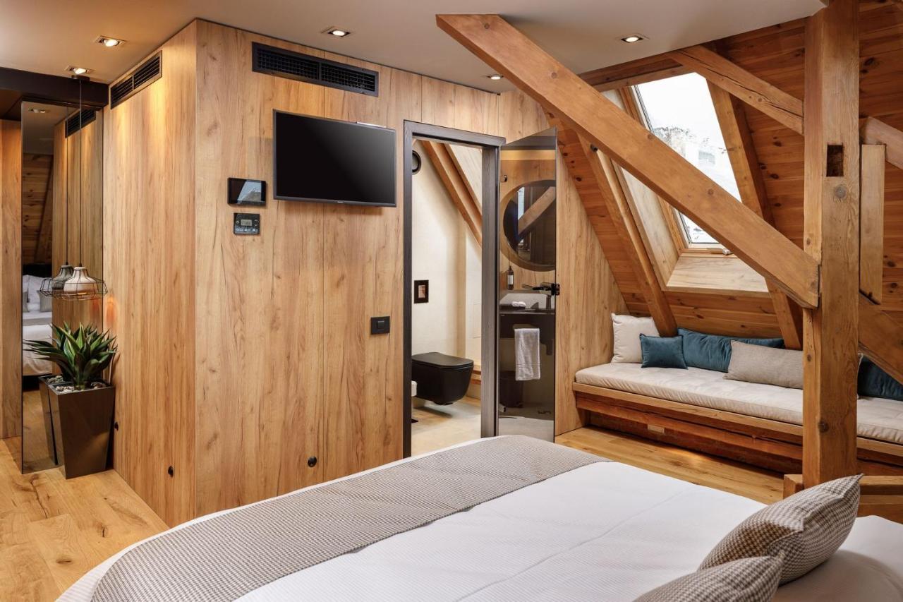 Hotel Schuster Boarding House